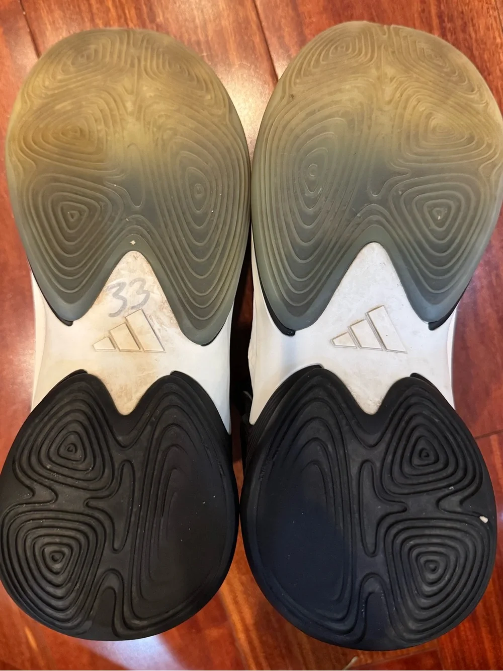 Adidas Crazy IIInfinity Basketball Shoes Men’s 9 Black White Sneakers Athletic